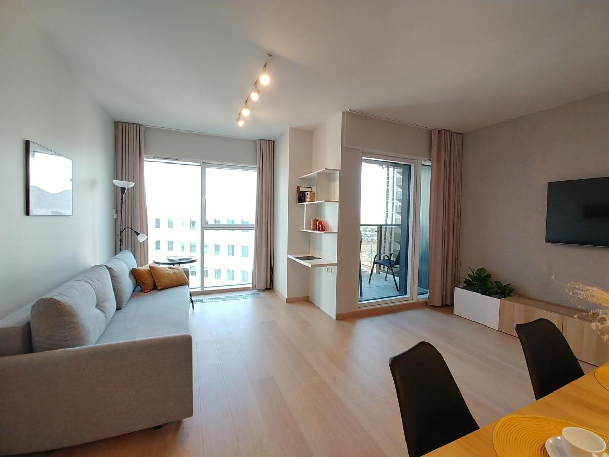 Capital Apartments - Towarowa พอซนาน ภายนอก รูปภาพ