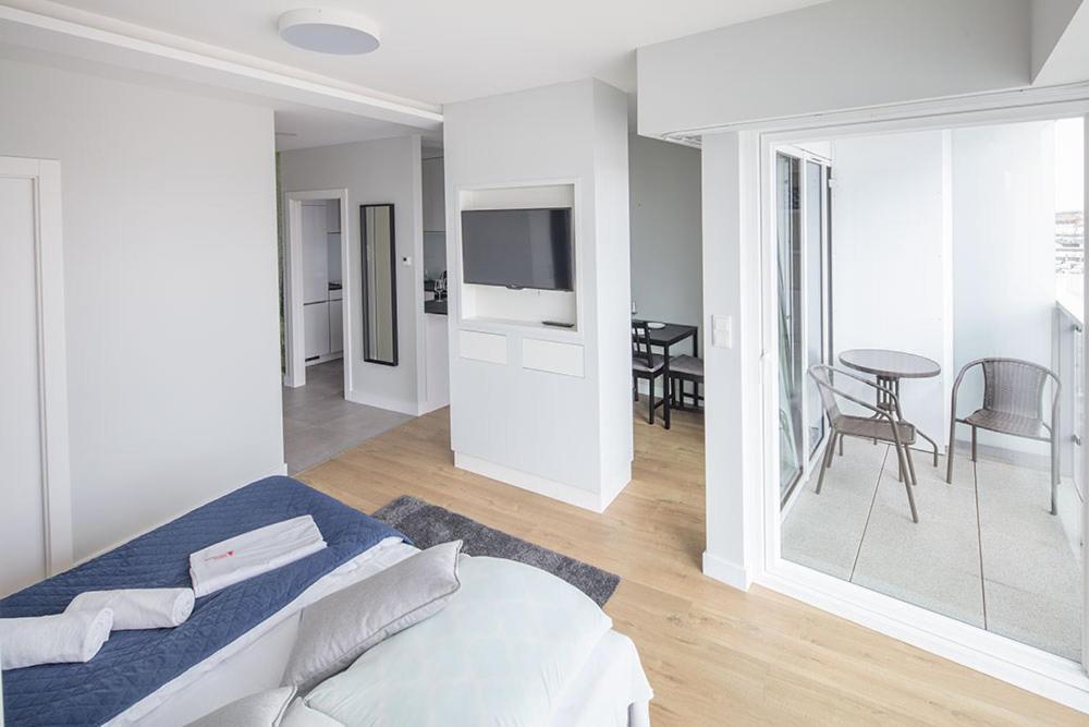 Capital Apartments - Towarowa พอซนาน ภายนอก รูปภาพ