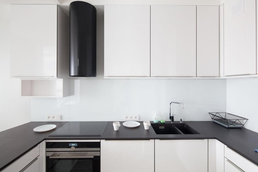 Capital Apartments - Towarowa พอซนาน ภายนอก รูปภาพ