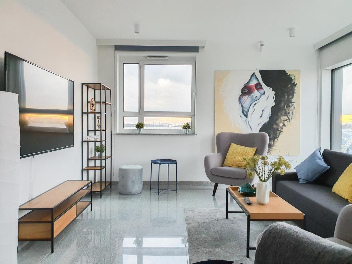 Capital Apartments - Towarowa พอซนาน ภายนอก รูปภาพ