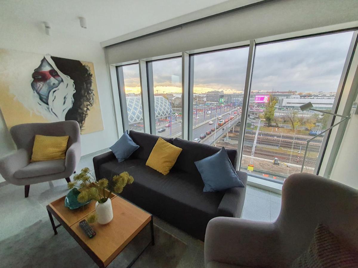 Capital Apartments - Towarowa พอซนาน ภายนอก รูปภาพ