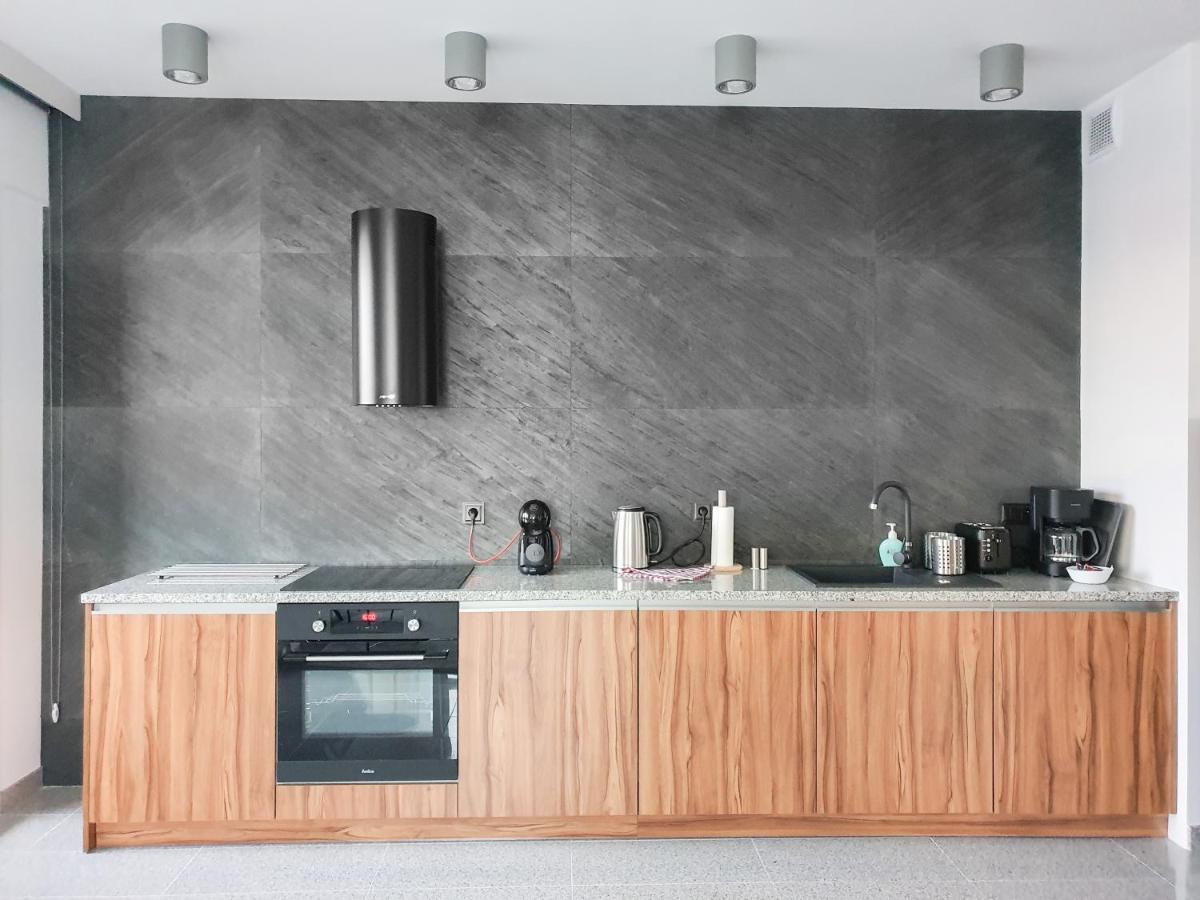 Capital Apartments - Towarowa พอซนาน ภายนอก รูปภาพ