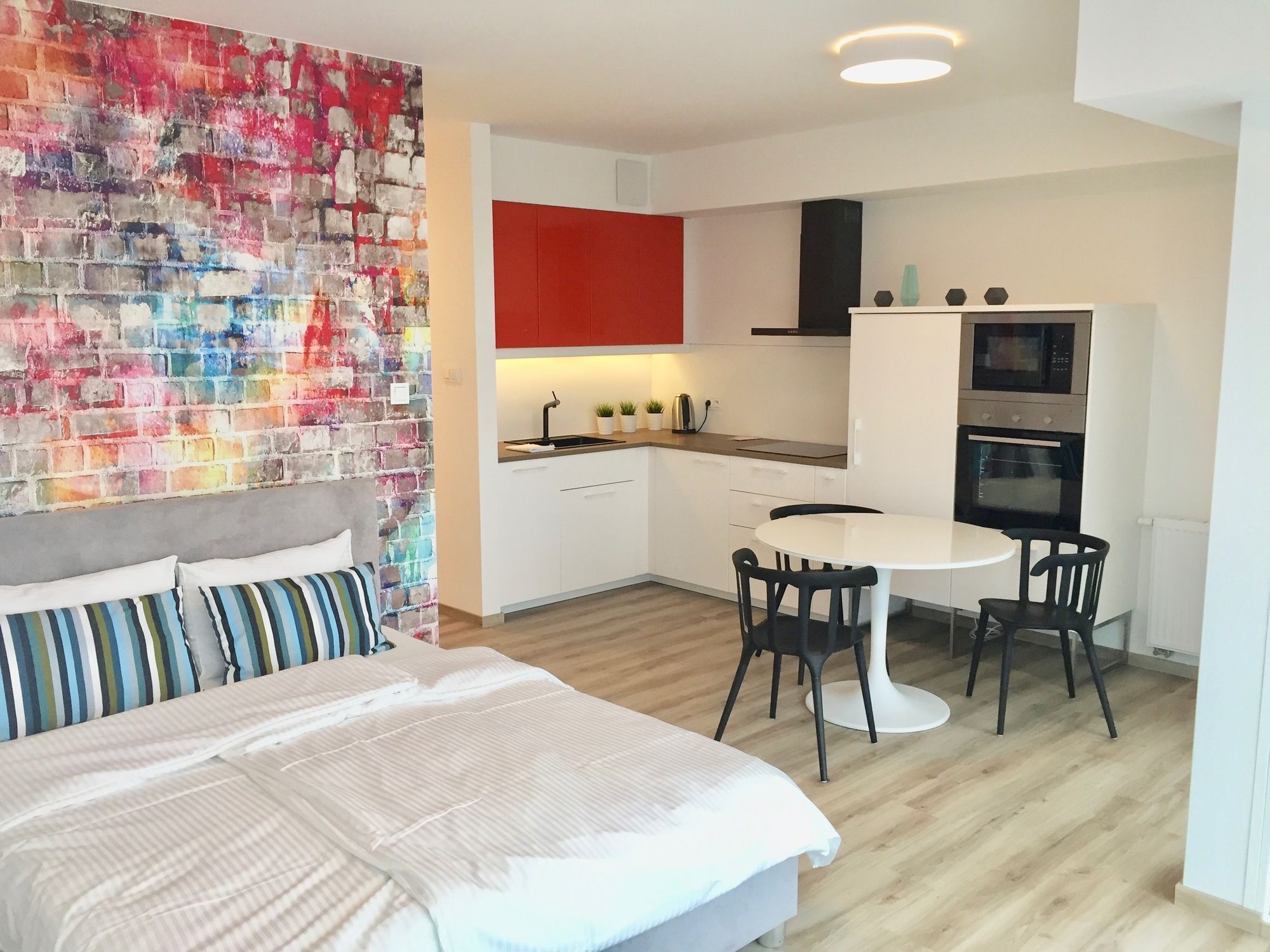 Capital Apartments - Towarowa พอซนาน ภายนอก รูปภาพ